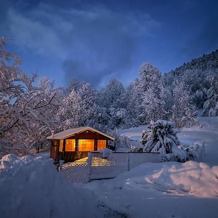 Cottage La Sierra With Jacuzzi Korenica Esterno foto