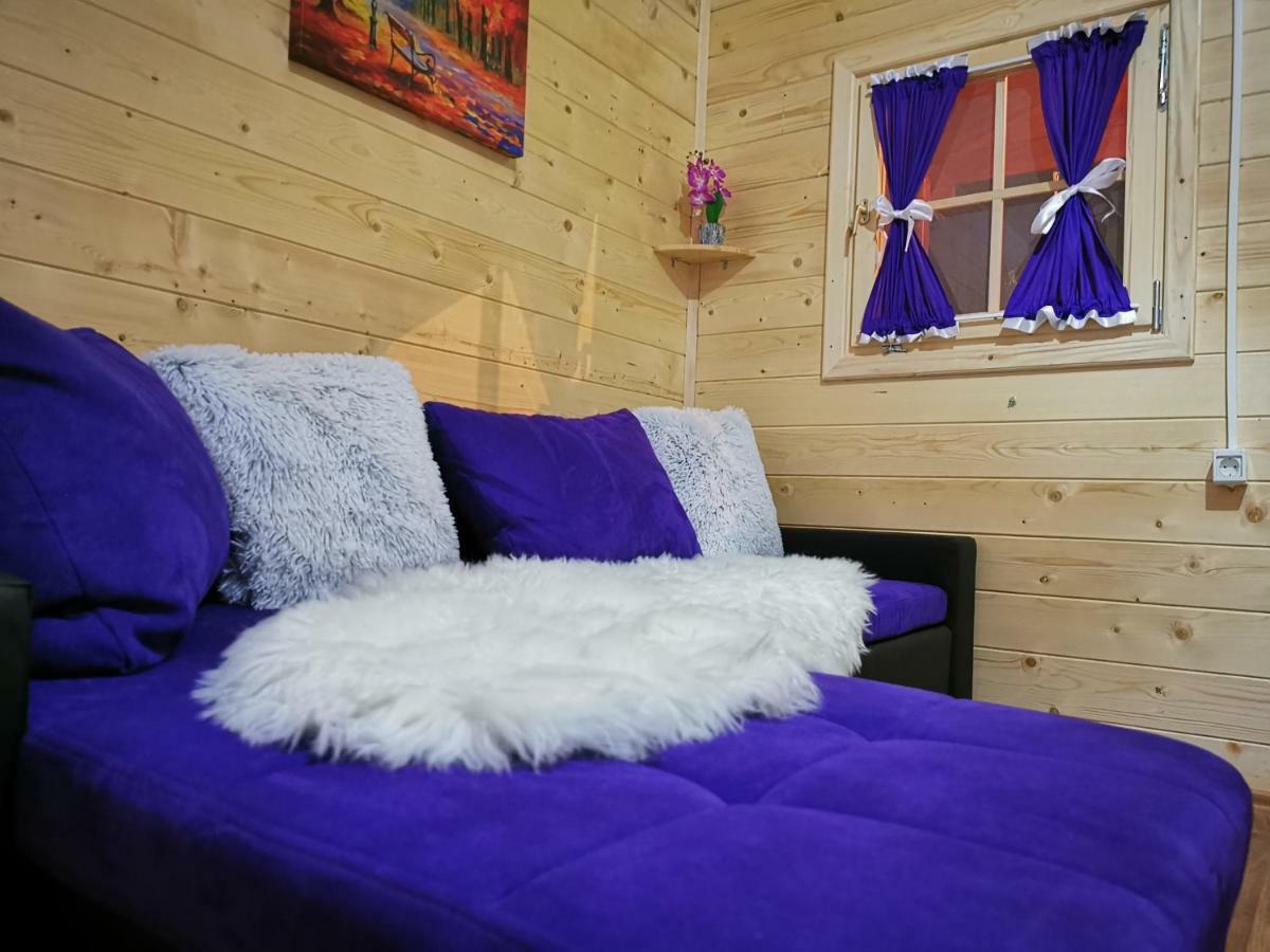 Cottage La Sierra With Jacuzzi Korenica Esterno foto
